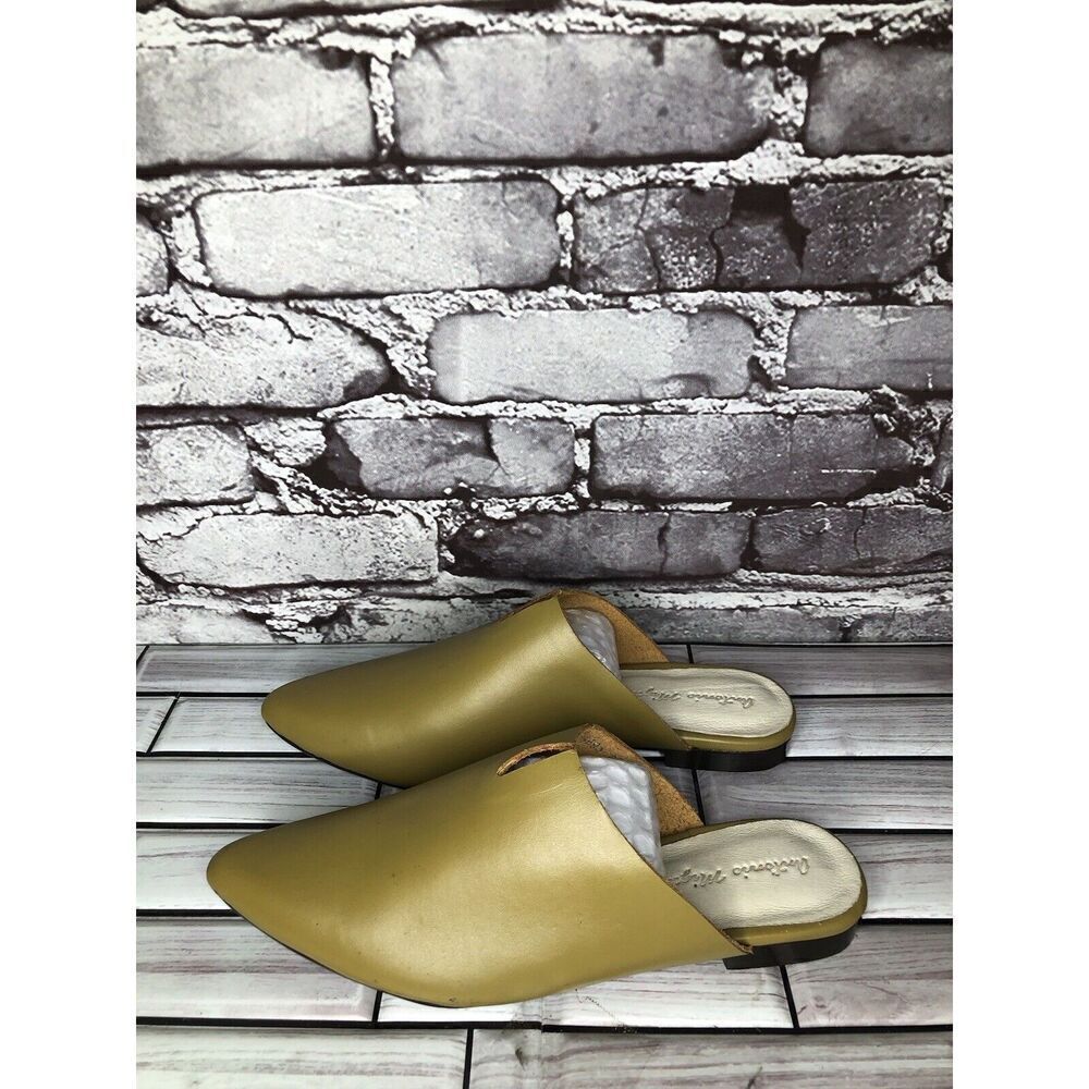 Antonio Miguel Mango Green Leather Center Cut Mules Flats Women Sz 5M US/35EU - Picture 16 of 16